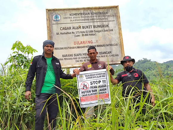 PATROLI PENGAMANAN CAGAR ALAM BUKIT BUNGKUK