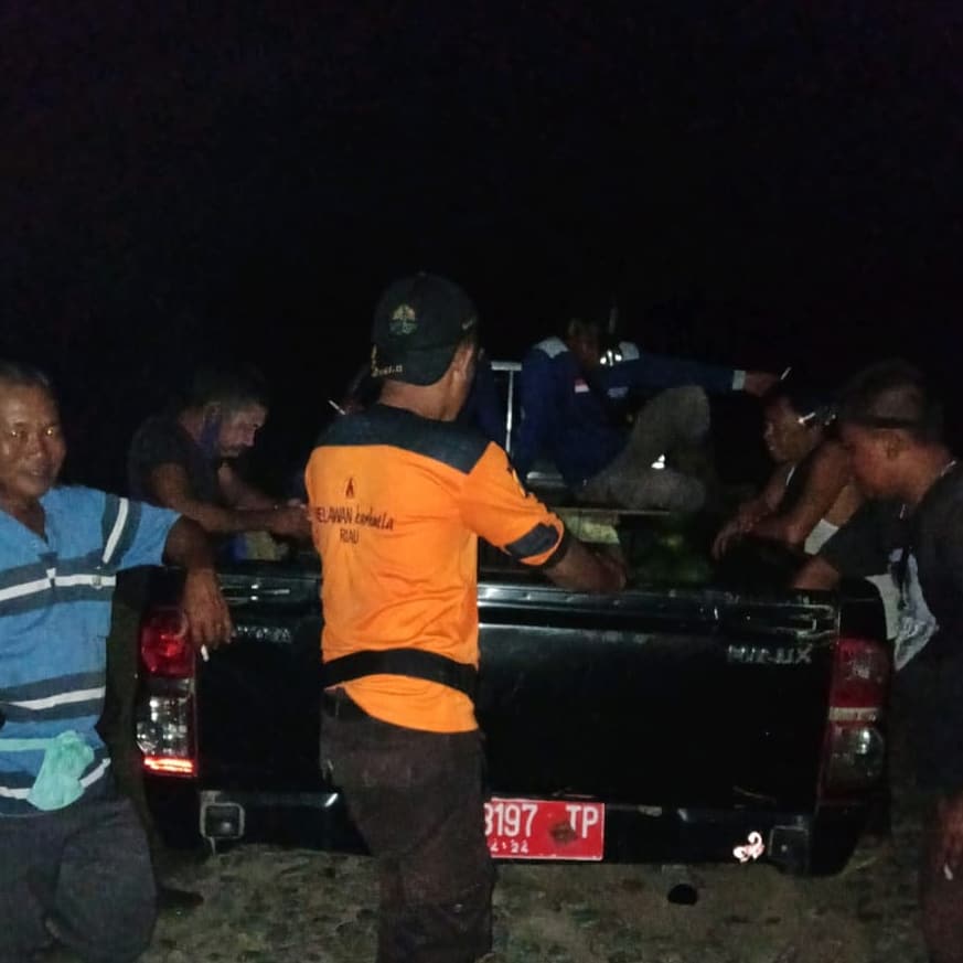 TIM WRU KEMBALI MELAKUKAN PENANGANAN KONFLIK GAJAH SUMATERA BERSAMA MASYARAKAT DI DESA KARYA INDAH, KECAMATAN TAPUNG, KABUPATEN KAMPAR