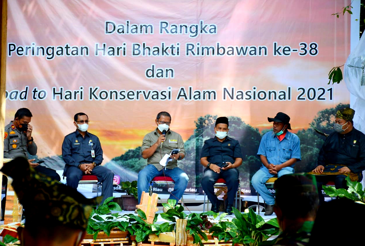 NGOBROL ASYIK KONSERVASI DI TWA SUNGAI DUMAI