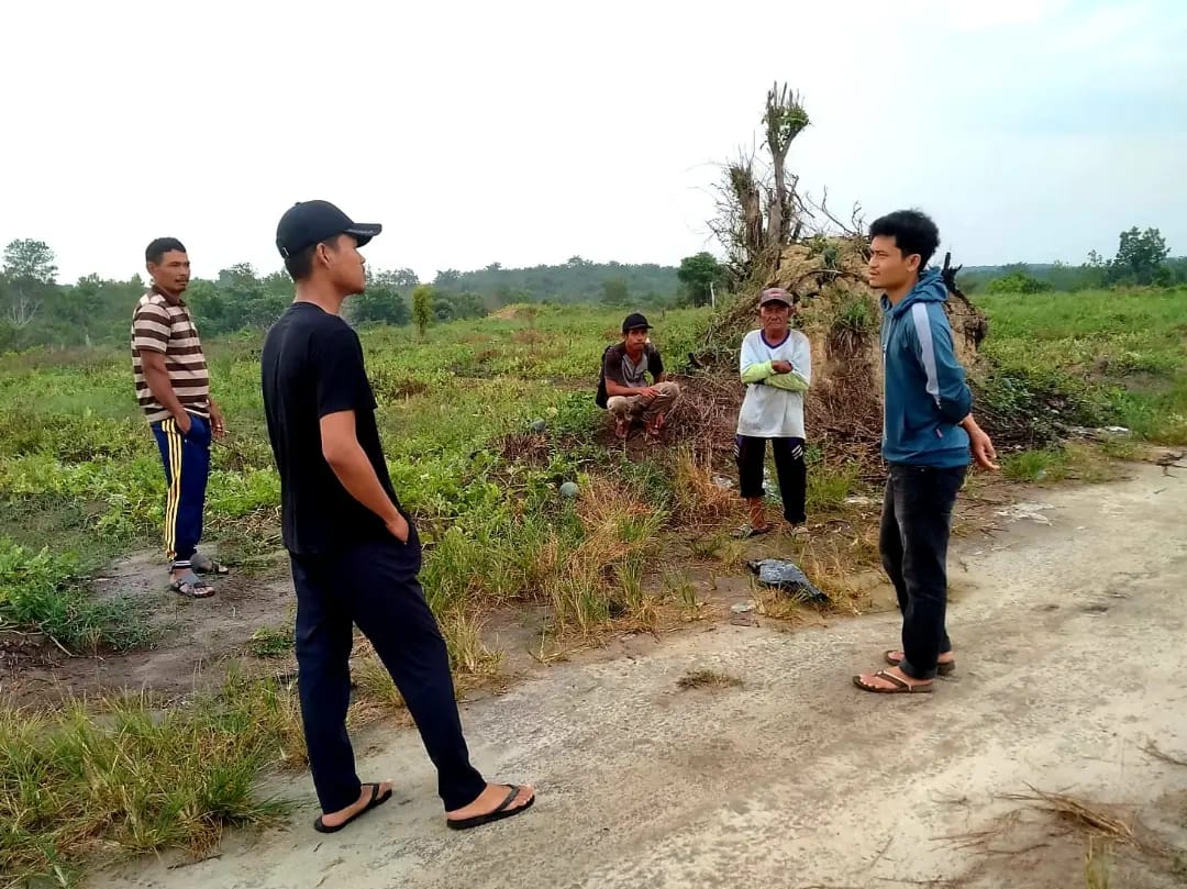 TIM BALAI BESAR KSDA RIAU TINDAK LANJUTI LAPORAN KEPALA DESA PETANI TENTANG KEBERADAAN GAJAH