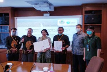 PENANDATANGANAN KERJASAMA ANTARA BALAI BESAR KSDA RIAU DENGAN YAYASAN ARSARI DJOJOHADIKUSUMO