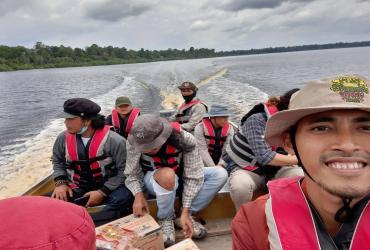 RESORT SIAK PANTAU PERSIAPAN ACARA FOREST ART DI TAMAN NASIONAL (TN) ZAMRUD