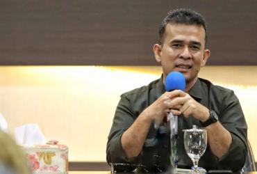 KEPALA BALAI BESAR KSDA RIAU YANG BARU LAKUKAN PEMBINAAN DAN PERKENALAN DENGAN PEGAWAI