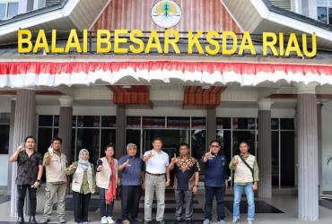 BALAI BESAR KSDA RIAU KEDATANGAN TAMU DARI TIM YAYASAN ARSARI