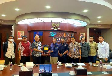 KEPALA BALAI BESAR KSDA RIAU BAHAS RENCANA KERJA DENGAN BP BATAM