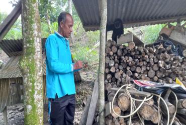 TIM RESCUE BALAI BESAR KSDA RIAU EVAKUASI SEEKOR UNGKO