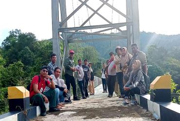 TIM BALAI BESAR KSDA RIAU MONITOR PROGRES KEGIATAN KERJASAMA DENGAN PT PLN DI SM BUKIT RIMBANG BUKIT BALING